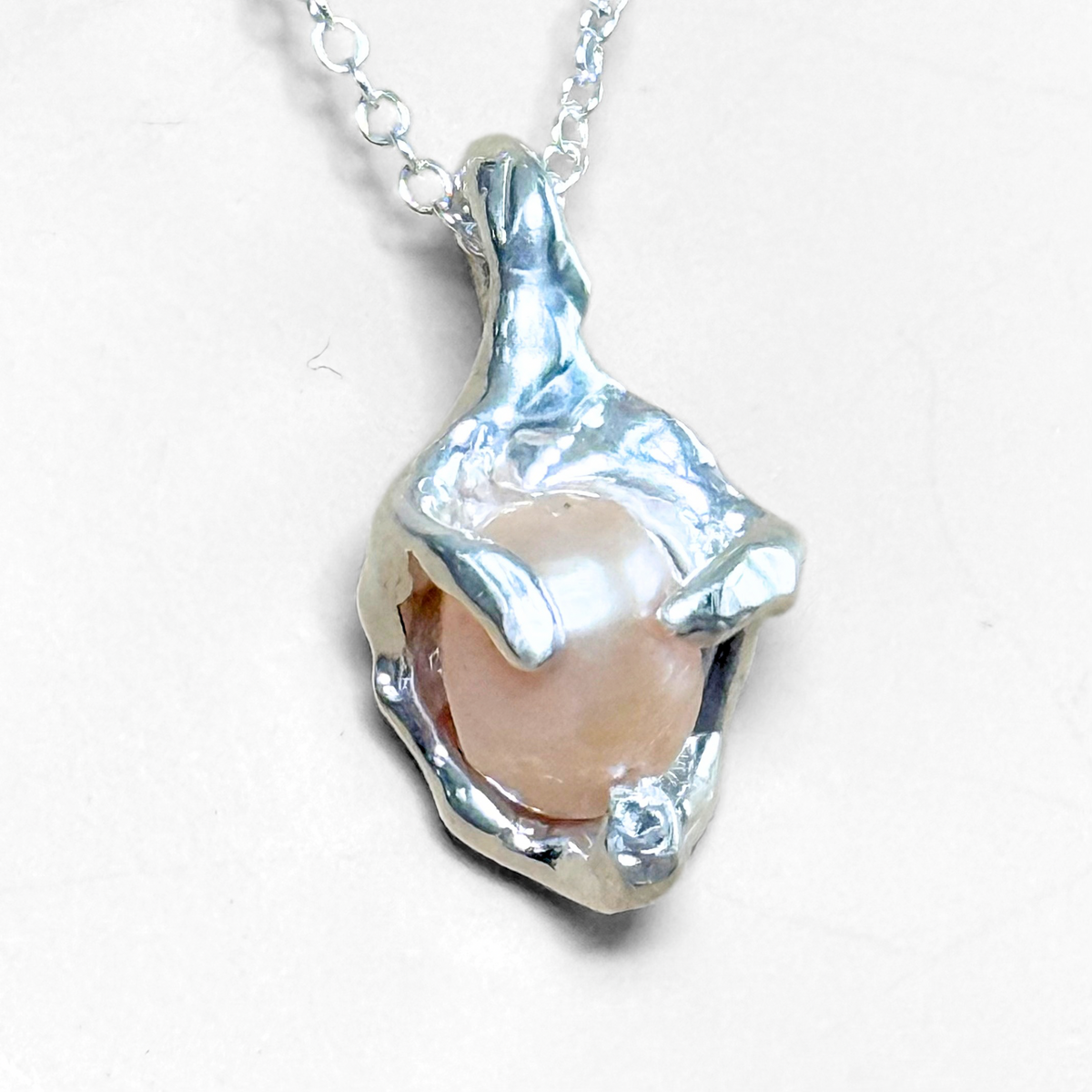 Dwintlie Necklace