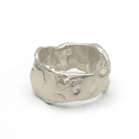 Zzz Ring