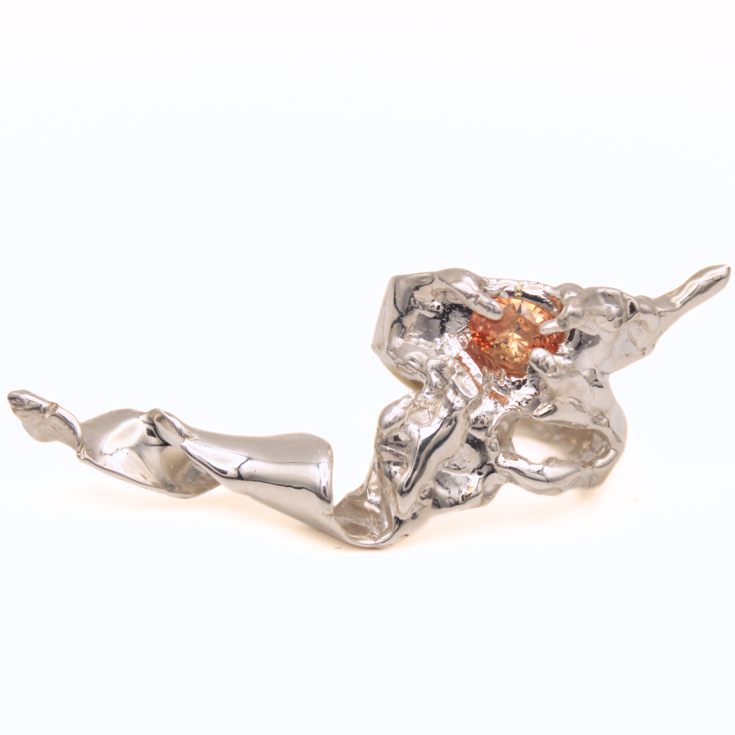 Cyuvus Ring