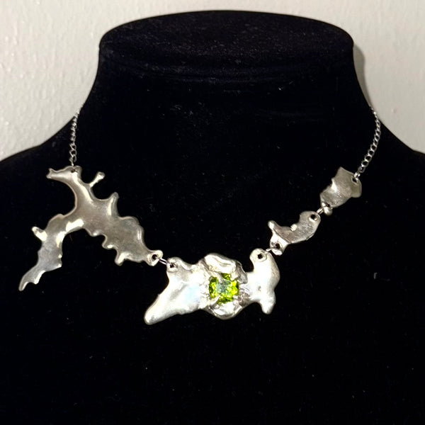 Contumbp Necklace