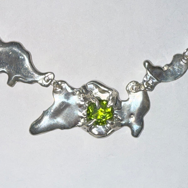 Contumbp Necklace