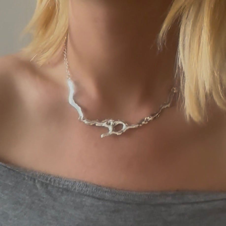Byntom Necklace