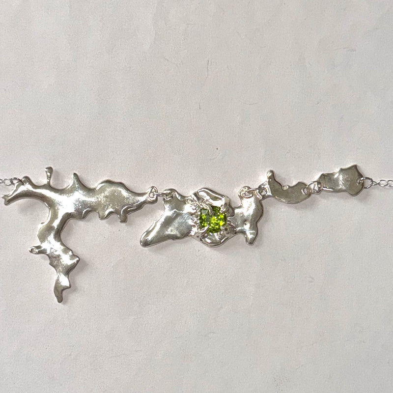 Contumbp Necklace